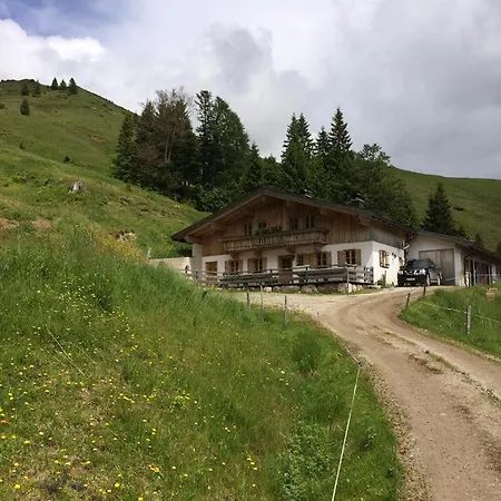 Biobauernhof Und Riederbauer *