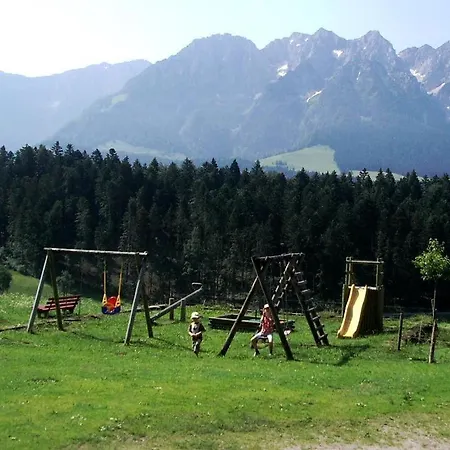 Biobauernhof Und Riederbauer