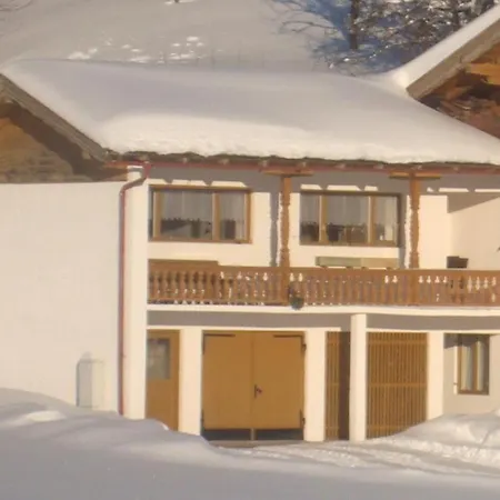 Biobauernhof Und Riederbauer Farm stay *