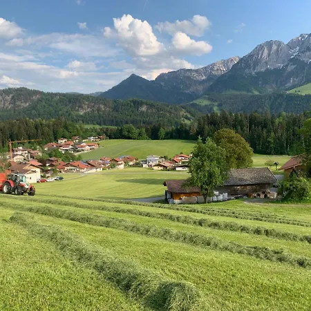 Biobauernhof Und Riederbauer Farm stay *