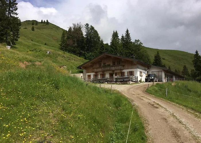 Biobauernhof Und Riederbauer *