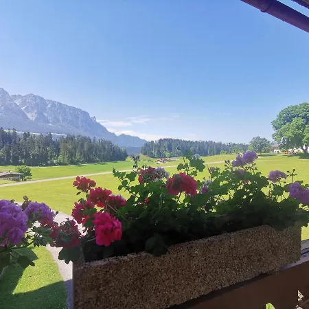 Biobauernhof Und Riederbauer